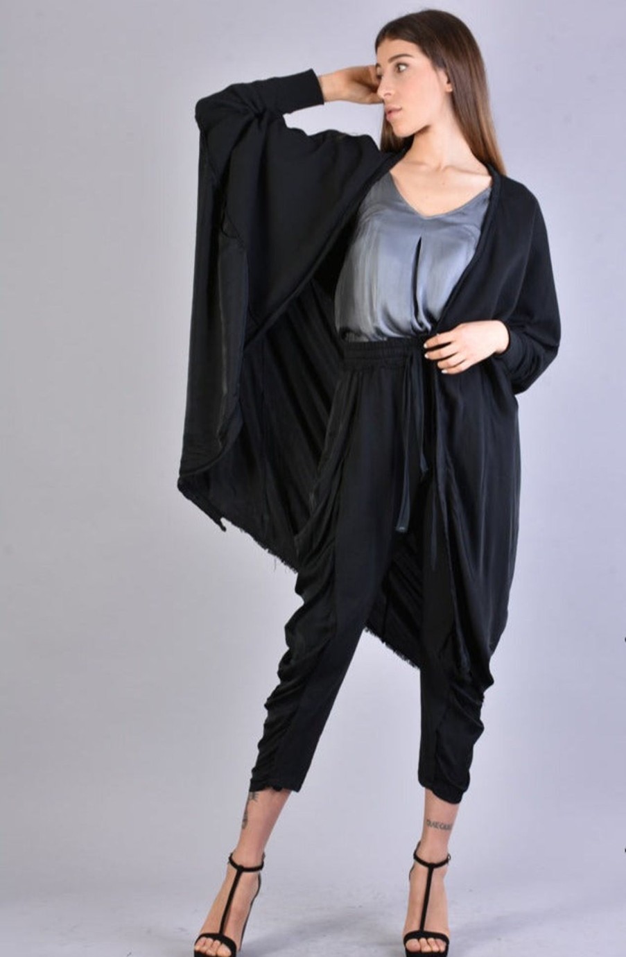 Women LA HAINE INSIDE US | A39B Sm168 Asymmetric Fleece Cardigan Black