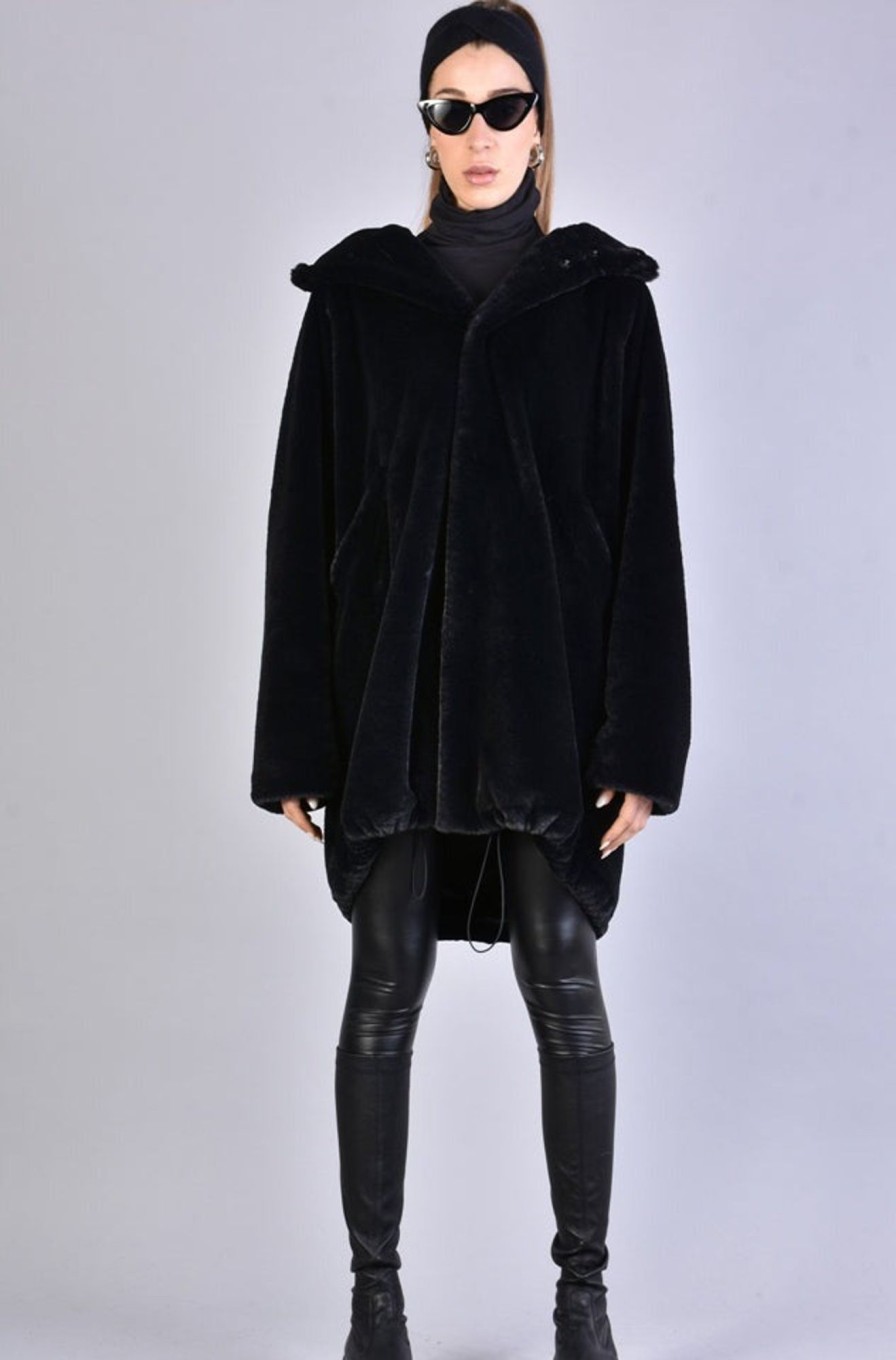 Women LA HAINE INSIDE US | A33Q Lm045 D Faux Fur Lined Oversize Coat Black